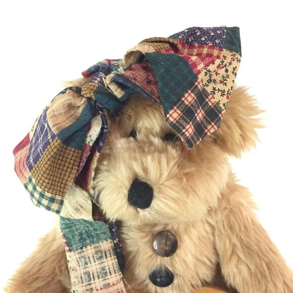 Plush Teddy Bear With Heart Shaped Hinged Lid Wood Wooden Box with Buttons 1980s - Picture 2 of 14
